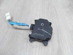 TOYOTA SILNICZEK KLAPY NAGRZEWNICY AE063700-8330 01-09