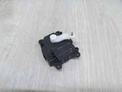 TOYOTA SILNICZEK KLAPY NAGRZEWNICY AW063700-7811 01-09