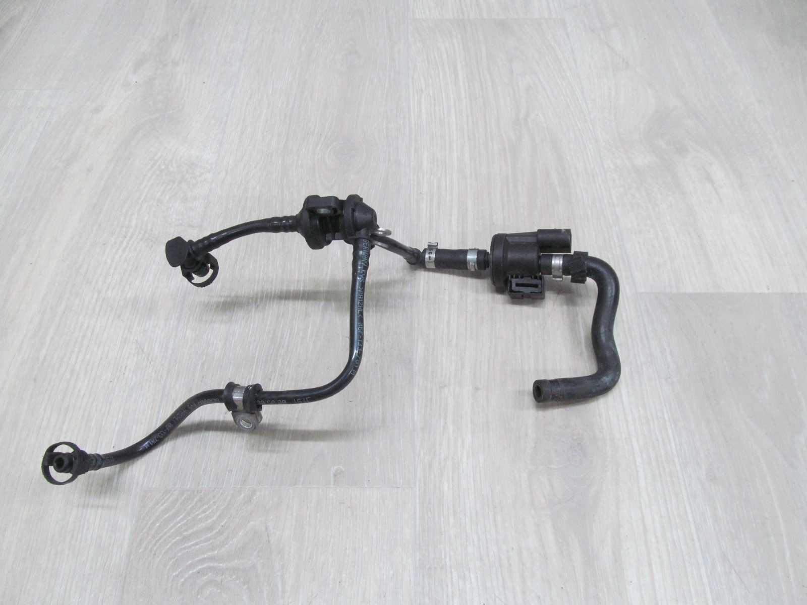 VW AUDI 2.0 TFSI AXX RURKA PRZEWOD ZAWOR PODCISNIENIA 06F133529C 06E906517A