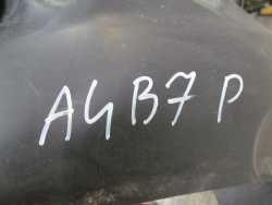 AUDI A4 B7 NADKOLE PRZOD PRAWE 8E0821172E 04-07