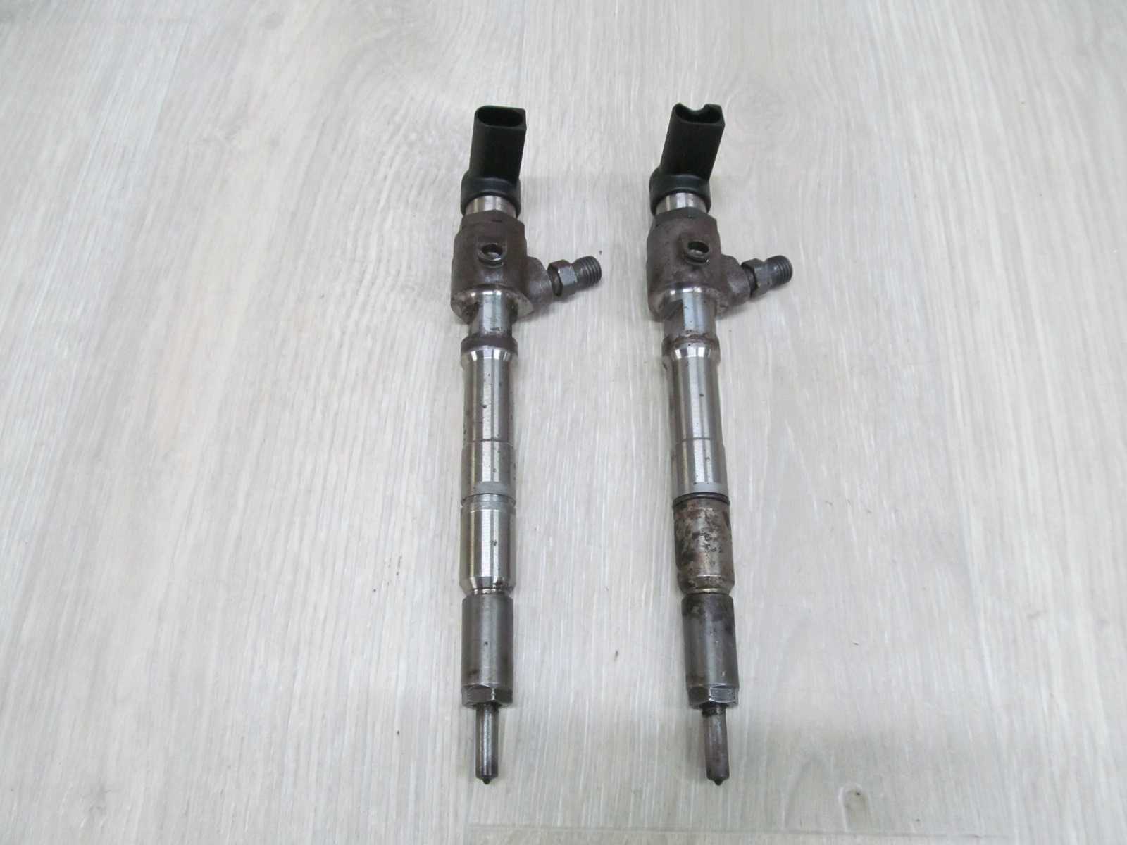 VW AUDI 1.6 TDI WTRYSK WTRYSKIWACZ 03L130277B