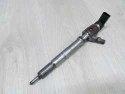 VW AUDI 1.6 TDI WTRYSK WTRYSKIWACZ 03L130277B