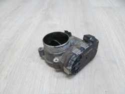 VOLVO XC90 S80 V70 2.4 D5 PRZEPUSTNICA 0281002701 8692720