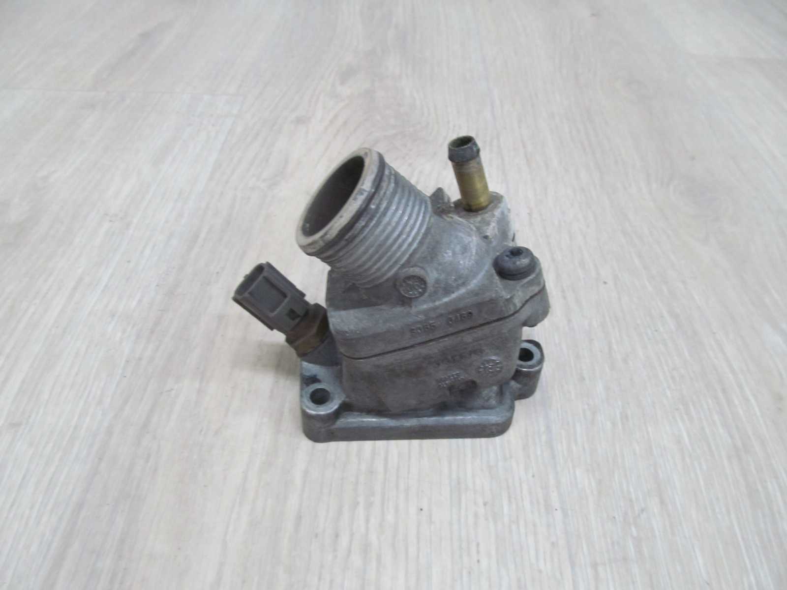 VOLVO S60 S80 V70 XC 2.4 D5 00- OBUDOWA TERMOSTATU 30650469