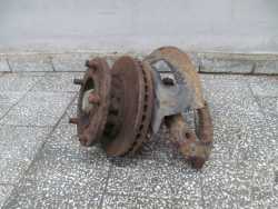 ISUZU N35 N GRAFTER NPR L PIASTA ZWROTNICA PRZOD PRAWA 07-18