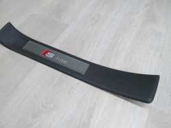 AUDI A4 B7 S-LINE LISTWA PROGOWA NAKLADKA TYL 8E0853375 LEWA 04-07