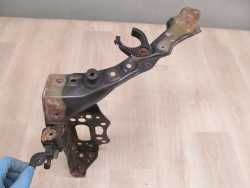 LEXUS IS II WZMOCNIENIE OKULAR LAMPY LEWY PRZOD 05-10