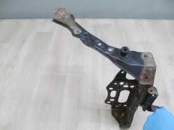 LEXUS IS II WZMOCNIENIE OKULAR LAMPY PRAWY PRZOD 05-10