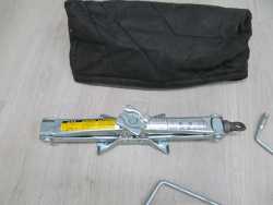 TOYOTA RAV4 II ATRAPA CHLODNICY 53111-12070 00-05