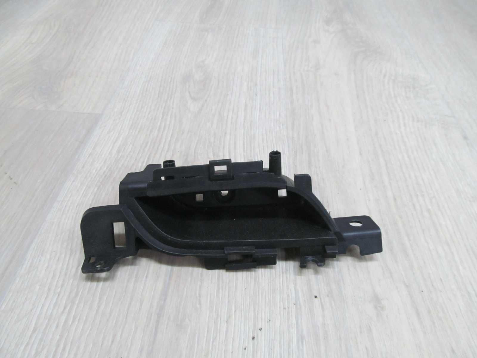 HONDA CIVIC VIII UFO 06- UCHWYT TAPICERKI DRZWI LEWY TYL