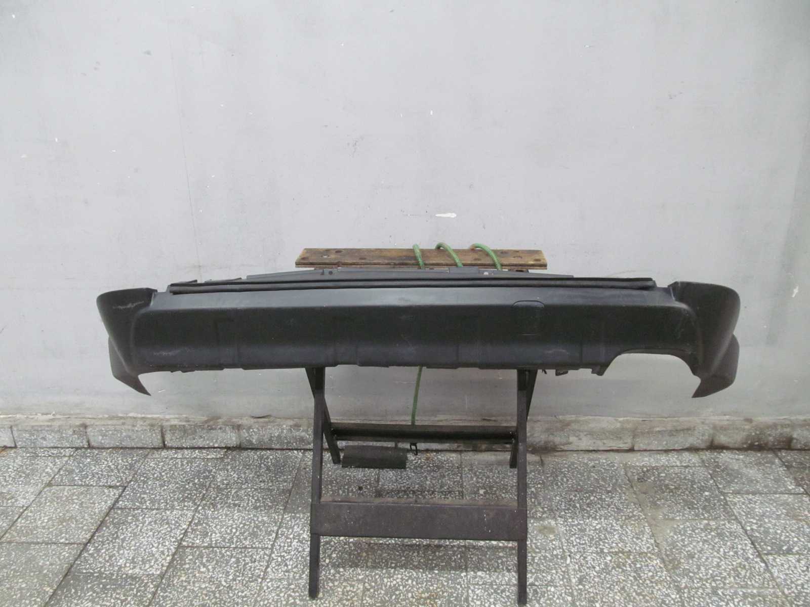 MITSUBISHI OUTLANDER II 06-12 ZDERZAK TYL SRODEK