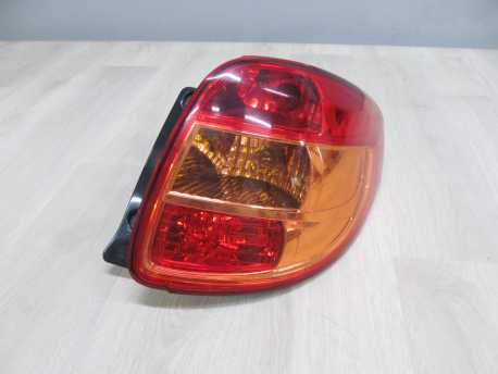 FIAT SEDICI SX4 LAMPA TYL PRAWA TYLNA UK 06-13