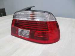 BMW 5 E39 SEDAN LIFT LAMPA TYL PRAWA LED 00-03 HELLA