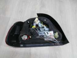 BMW 5 E39 SEDAN LIFT LAMPA TYL PRAWA LED 00-03 HELLA