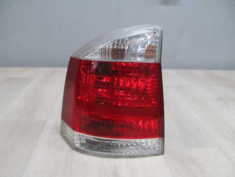 OPEL VECTRA C LIFT HB 05-08 LAMPA TYL LEWA 13131000