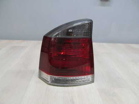 OPEL VECTRA C GTS SRI HB 02-08 LAMPA TYL LEWA 13157646