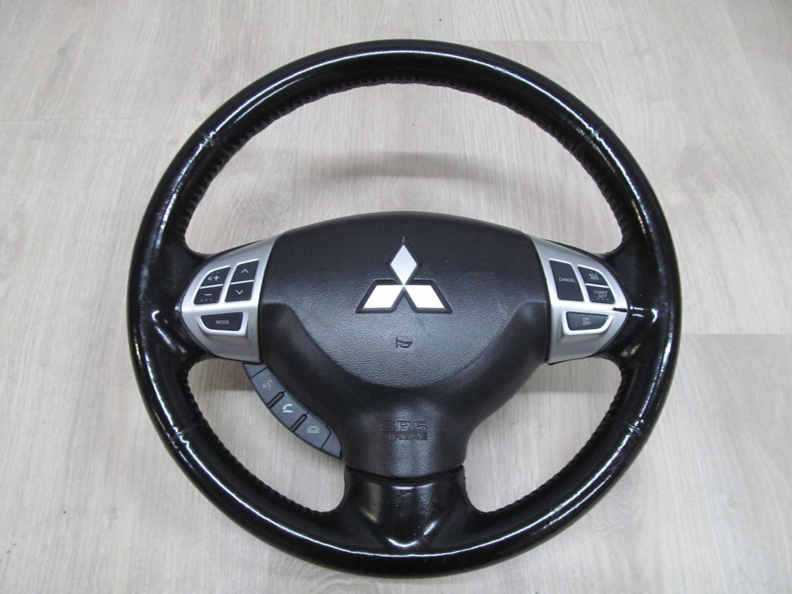 MITSUBISHI OUTLANDER II 06-12 KIEROWNICA AIRBAG MULTIFUNKCJA