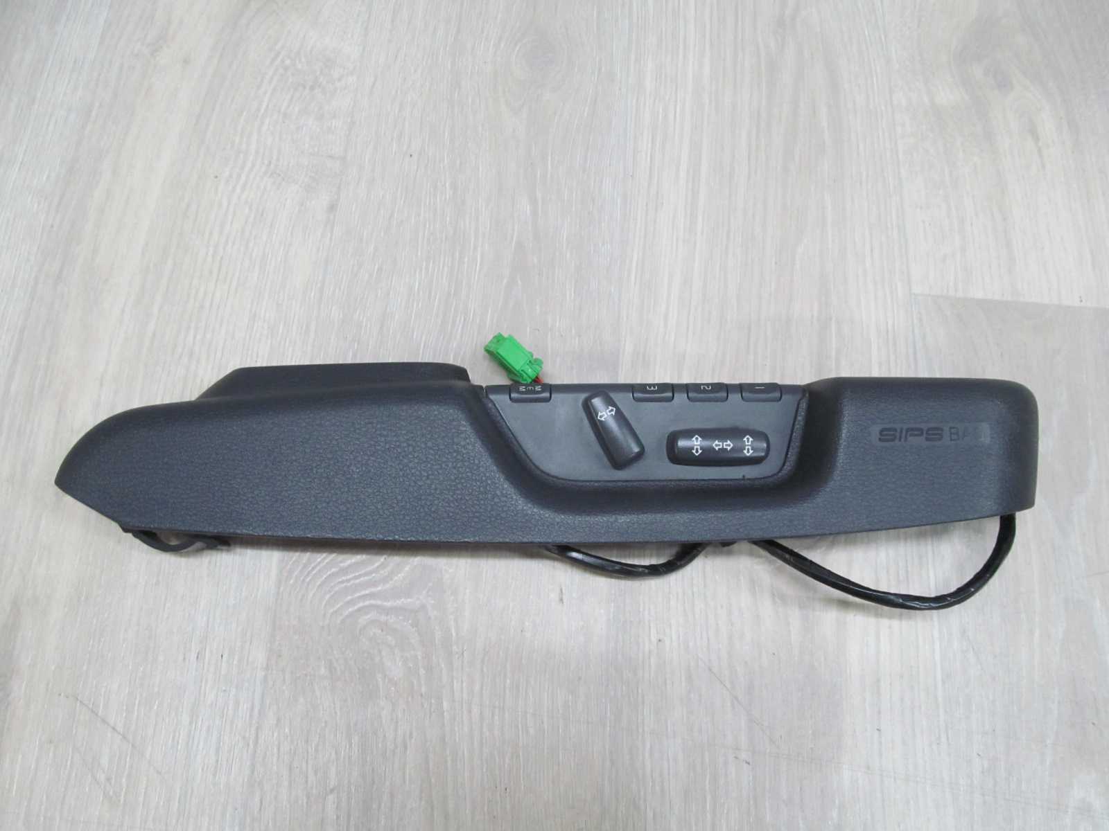 VOLVO XC90 PANEL PRZELACZNIK FOTELA SIEDZENIA 02-07