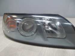 VOLVO S40 V50 04-08 LAMPA REFLEKTOR PRZOD PRAWA 30698894
