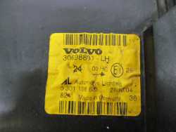 VOLVO S40 V50 04-08 LAMPA REFLEKTOR PRZOD LEWA 30698891