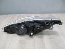 PEUGEOT 308 LAMPA PRZOD PRAWA UK 07-13