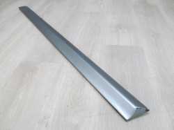 AUDI A4 B7 LISTWA DRZWI TYL DOLNA PRAWA 8E0853970 LY7H S-LINE 01-07