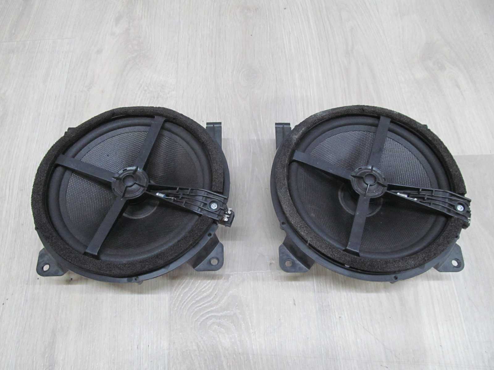 VOLVO S60 S80 00-10 GLOSNIK POLKI TYL 9472300