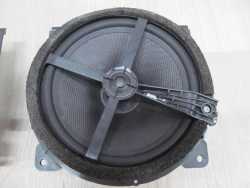 VOLVO S60 S80 00-10 GLOSNIK POLKI TYL 9472300