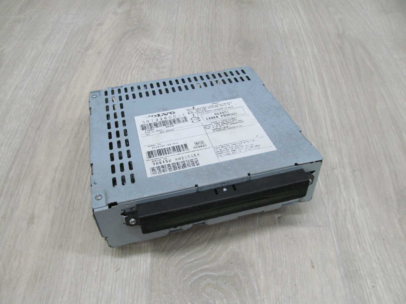 VOLVO C30 S40 V50 C70 06-13 ZMIENIARKA CD 30732600
