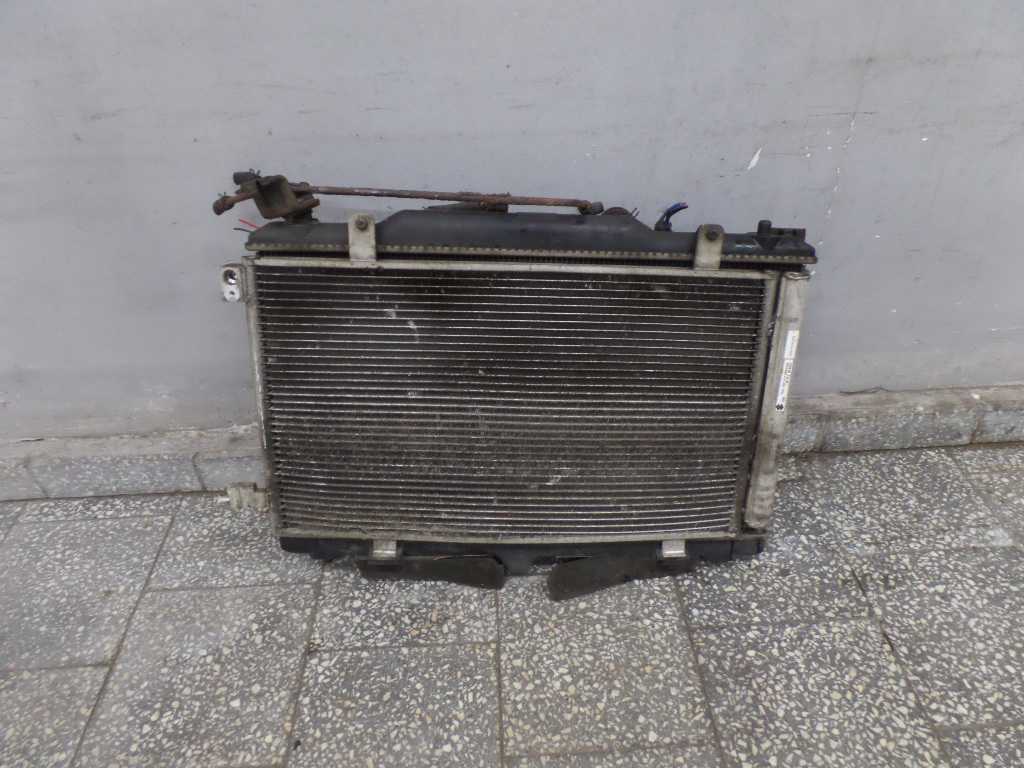 FIAT SEDICI SX4 1.6 1.9 DDIS CHLODNICA WODY KLIMATYAZCJI WENTYLATORY 05-14 065000-7340 95310-79J01