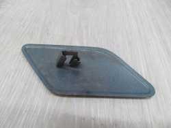 VOLVO S40 V50 LIFT 07-12 OSLONA ZASLEPKA DYSZ SPRYSKIWACZA LEWA 30744954 490-46