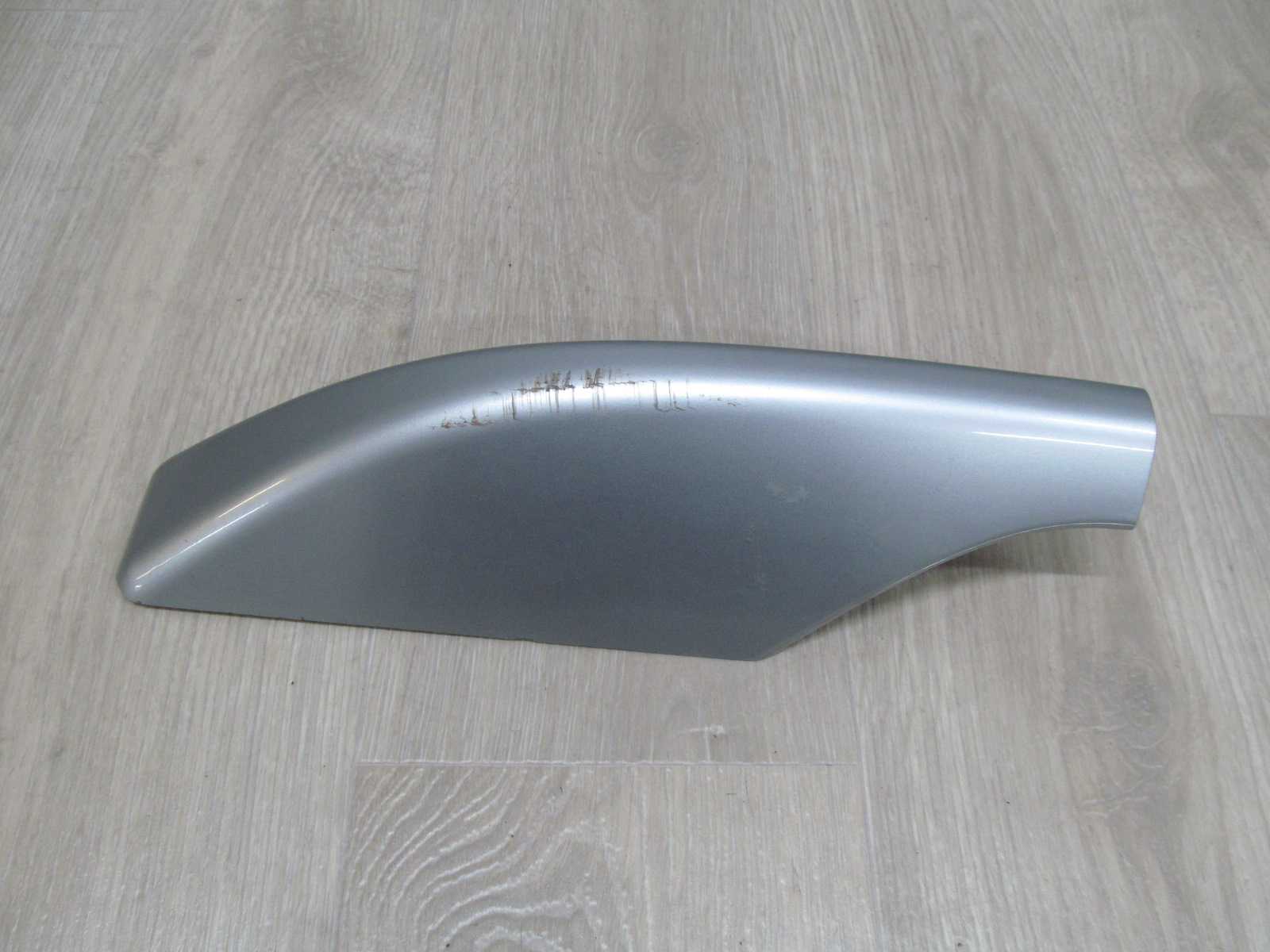 MITSUBISHI OUTLANDER II 06-12 OSLONA ZASLEPKA RELINGU TYL PRAWA 7661A038