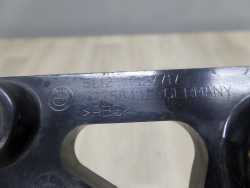 BMW 3 F30 F31 MOCOWANIE RAMKA HALOGENA LEWA 51117266197