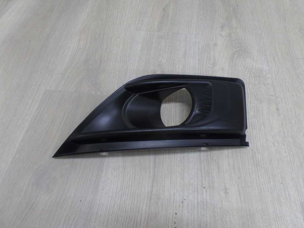 CITROEN C4 PICASSO 06- KRATKA ZDERZAKA PRAWA HALOGEN 9654196777