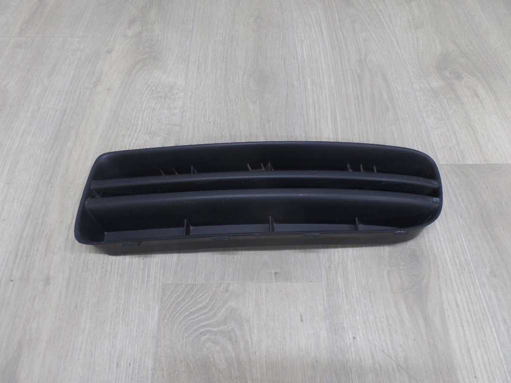 SKODA OCTAVIA I LIFT 01-11 ATRAPA KRATKA ZDERZAKA LEWA 1U0807367C