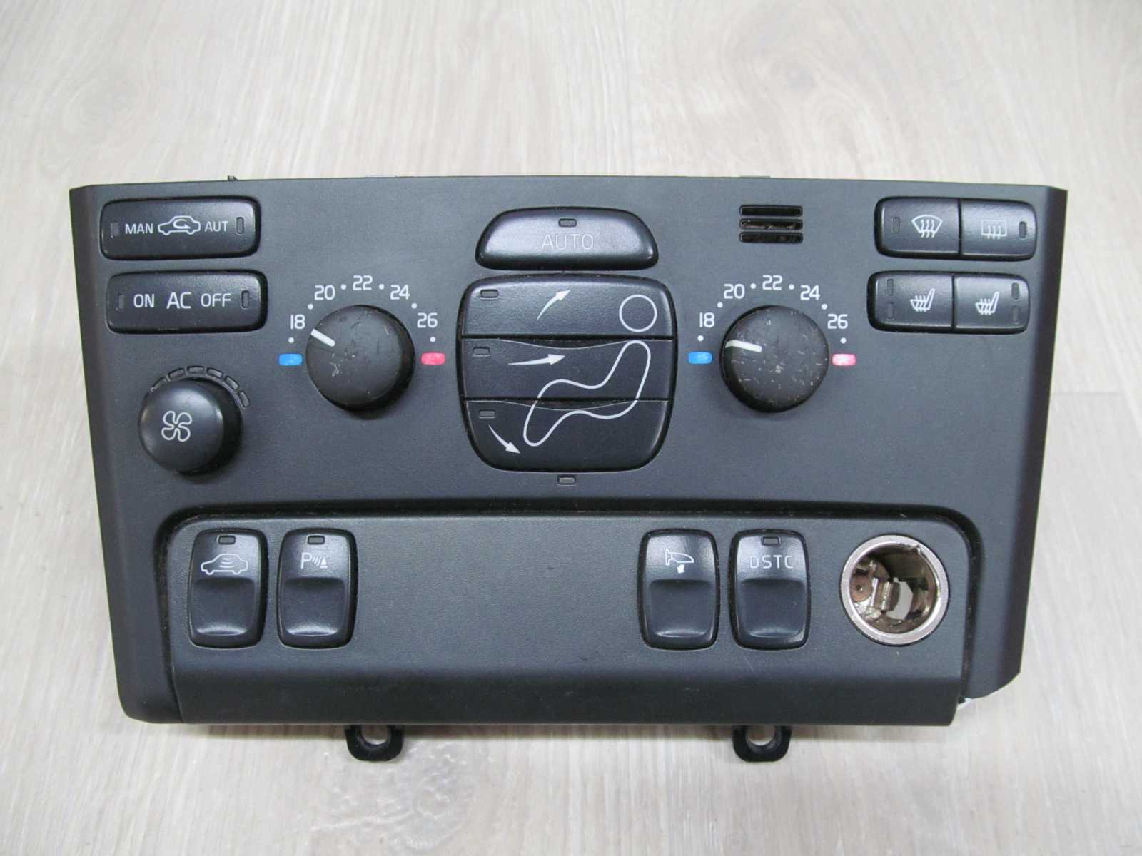 VOLVO XC90 PANEL KLIMATYZACJI NAWIEWU 8682734 02-14