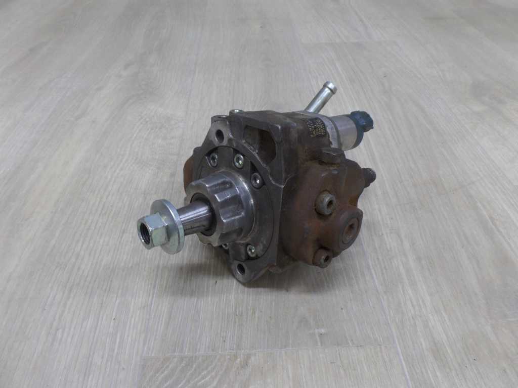 ISUZU N35 N GRAFTER D-MAX 3.0 4JJ1 POMPA WYSOKIEGO CISNIENIA PALIWA 294000-0235 8973113736