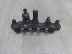ISUZU D-MAX 2.5 4JK1 06-12 LISTWA WTRYSKOWA PALIWA