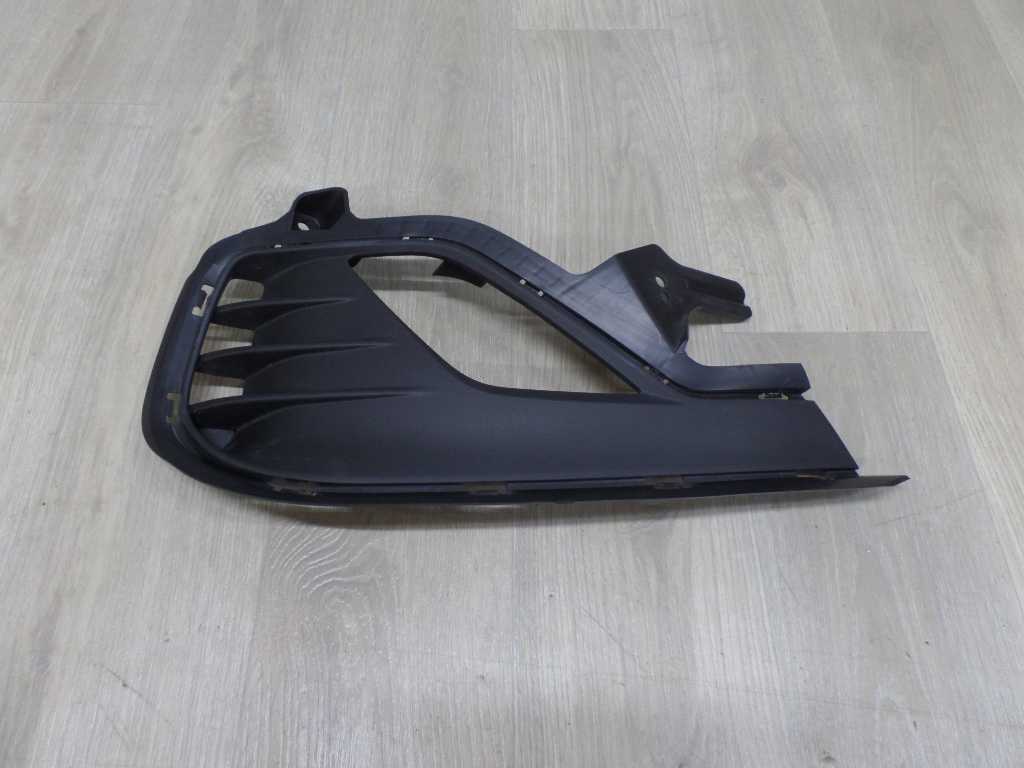HYUNDAI I30 III 17-20 KRATKA ATRAPA ZDERZAKA HALOGENU PRAWA 86564-G4AB0