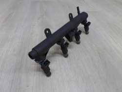 PEUGEOT CITROEN 1.4 8V WTRYSK WTRYSKIWACZ 01F002A LISTWA 9628982980