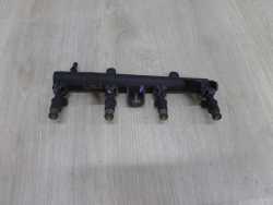 PEUGEOT CITROEN 1.4 8V WTRYSK WTRYSKIWACZ 01F002A LISTWA 9628982980