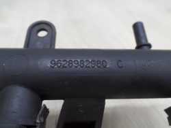 PEUGEOT CITROEN 1.4 8V WTRYSK WTRYSKIWACZ 01F002A LISTWA 9628982980
