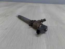 VOLVO S40 S60 S80 V70 XC 2.4 D5 WTRYSK WTRYSKIWACZ 0445110078 8658352