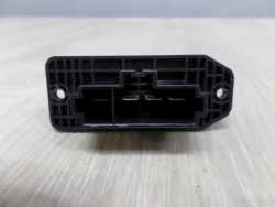 MITSUBISHI CANTER FUSO 7C18 REZYSTOR OPORNICA NAGRZEWNICY MK6410408 24V 07-14