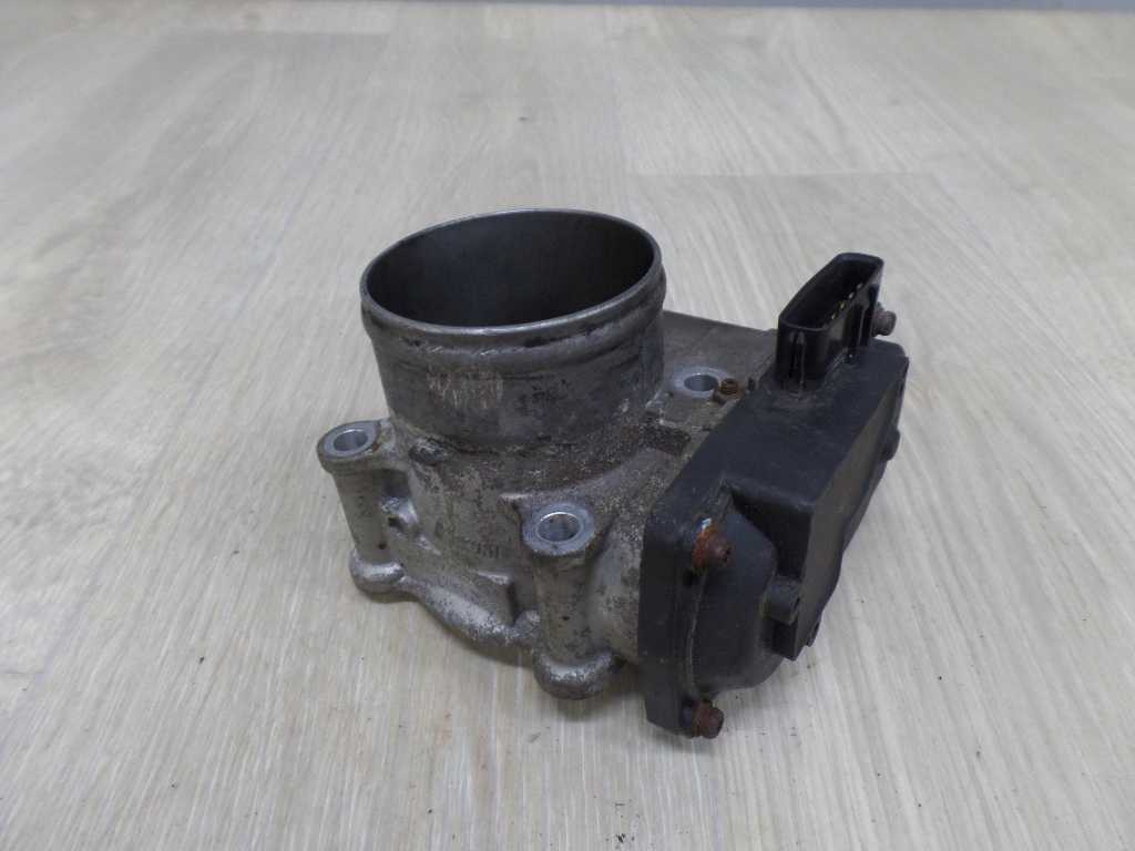 MITSUBISHI CANTER 7C18 4.9 DID 4M50 PRZEPUSTNICA EAC60-024 07-12