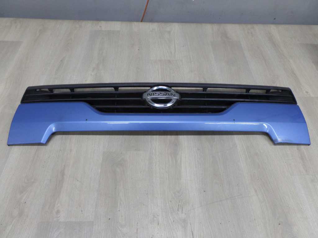 NISSAN CABSTAR MAXITY NT400 GRILL ATRAPA 62320MB 07-15