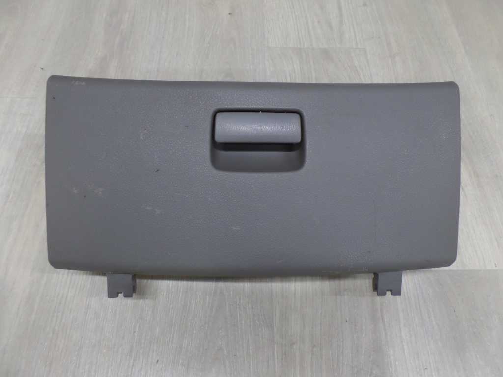 NISSAN CABSTAR MAXITY NT400 SCHOWEK POLKA DESKI 68500-MB41A 07-15