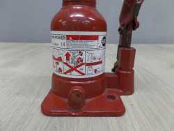 NISSAN CABSTAR MAXITY NT400 LEWAREK PODNOSNIK HYDRAULICZNY UCHO ZESTAW 99551MB40A
