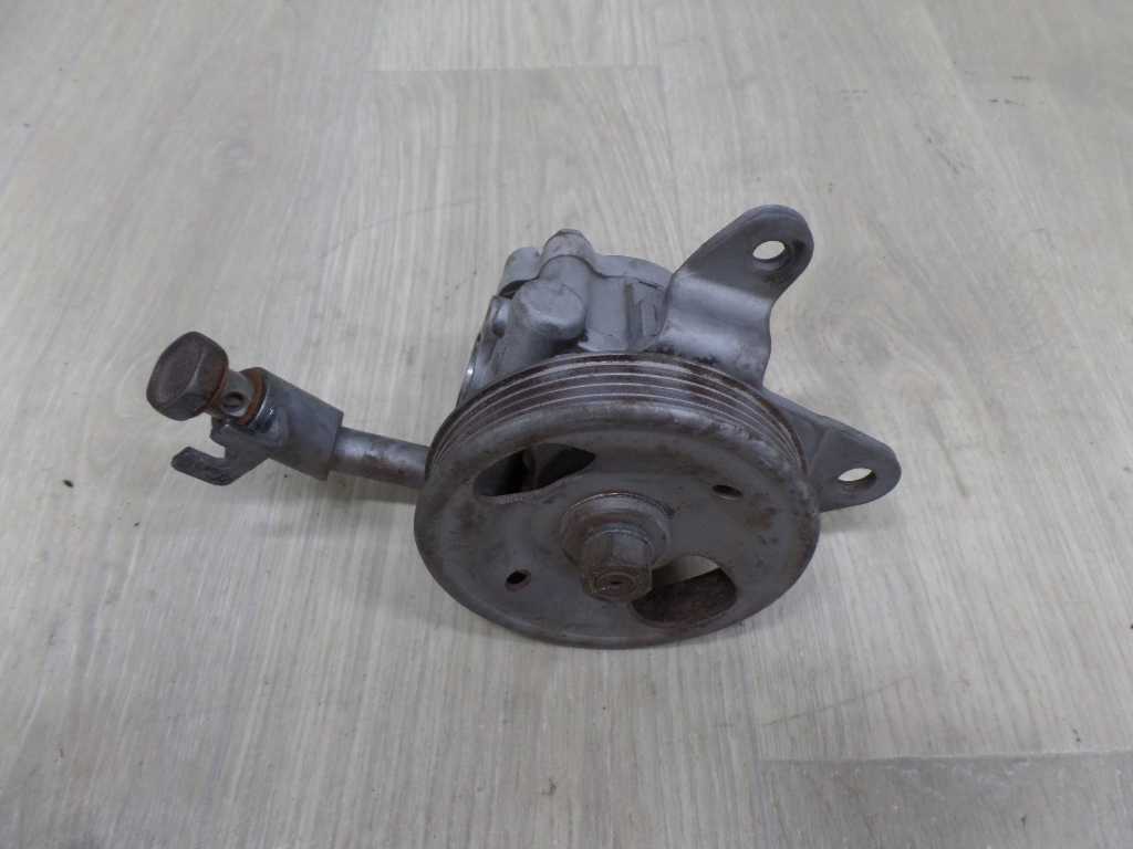 NISSAN CABSTAR MAXITY NT400 2.5 POMPA WSPOMAGANIA 07-18