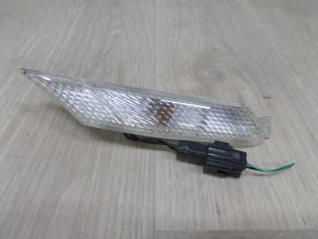 MAZDA RX-8 LAMPA KIERUNKOWSKAZ MIGACZ PRAWY BIALY 03-09